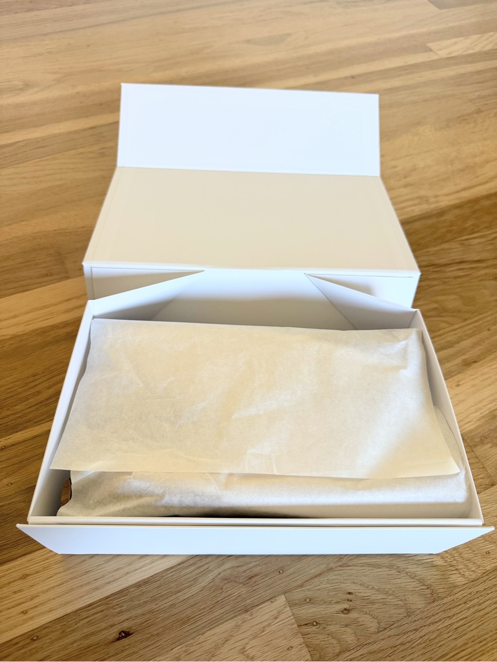 Alo Yoga- Sunset Sneakers in Sandstone/Ivory (NIB) - Picture 5 of 13